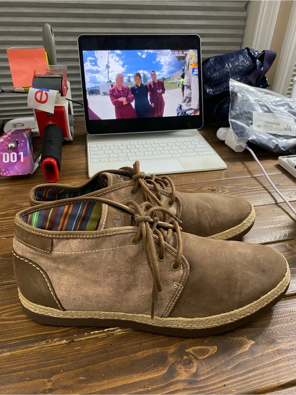 UGG Men's Taupe Suede Lace-Up Canvas Suede Chukka Boots Size 11